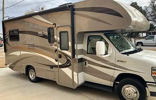 Chuck and Tammy’s 2013 Four Winds 22E