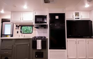 Adventure Express Camper Rental  2018 Jayco 284BHS