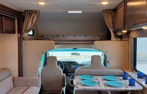 JESSIE - 2018 Thor Motor Coach Four Winds 30D