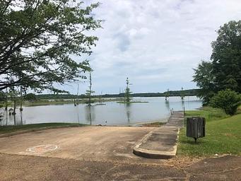 Blue Bluff Campground (Aberdeen Ms)