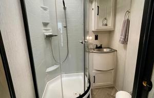 2022 Palomino Puma 32BH2B RV rental photo 8