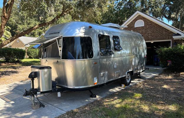 2017 Airstream RV Sport 22FB