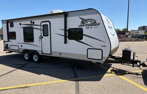 2017 Jay Flight SLX 264BHW RV rental photo 4