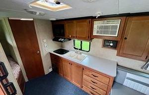 2016 Riverside RV White Water 181B Retro RV rental photo 10