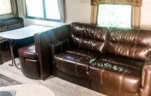 31' Travel Trailer Sleeps 10 Pet Friendly