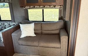 Dreamin RV - Large Camper Ready for Adventures