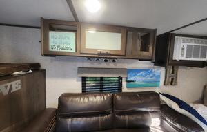 2021 Dutchmen RV Coleman Lantern LT Series 17B
