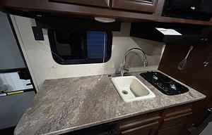 2017 Z 1 Lite ZT19BH RV rental photo 7