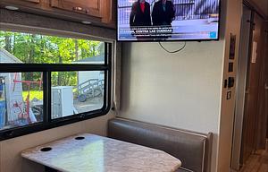 2019 Entegra Coach Vision 29S RV rental photo 9