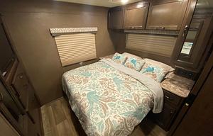 2019 Thor Freedom Elite Bertha the Big House on wheels