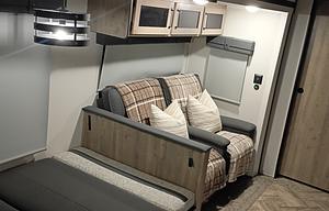 2023 Puma 28BHFQ RV rental photo 5