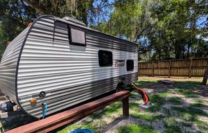 2024 Coleman Lantern 17b- Light & Easy Tow