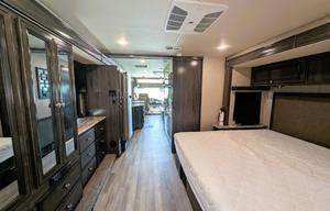 2019 Holiday Rambler - Admiral 32S
