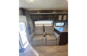 2020 Thor Motor Coach Hurricane 34R RV rental photo 15