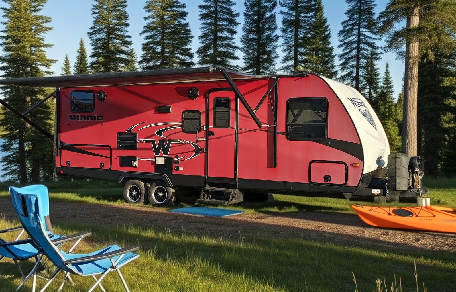 Meet Clifford, tows like a 24', lives like a 30'!