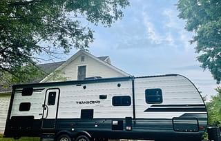 2019 Grand Design Transcend 27BHS