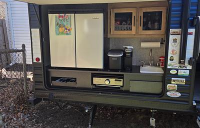 Dave and Mel's family approved camper rental.