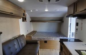 2025 Evo 175bh RV rental photo 10