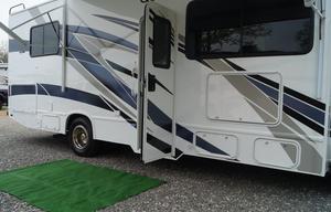 2022 Thor Motor Coach Quantum LC