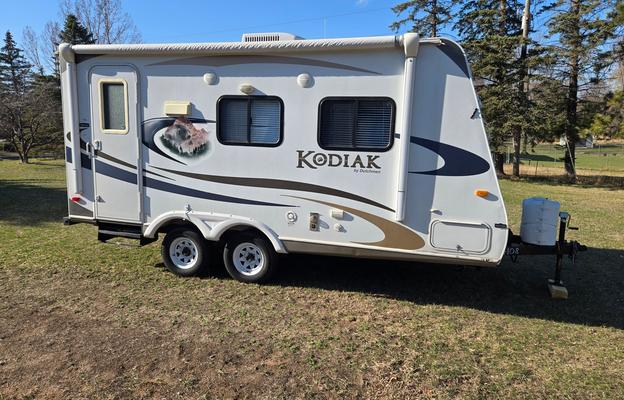 Fun Finders Budget-n-Pet Friendly Camper Rental