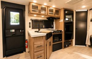 NEW 2025 ! Sugar Wolf ! Double Bunks • Sleeps 8