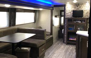 2019 Forest river Cherokee grey wolf 26dbh