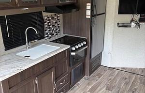 2019 Keystone RV Springdale 27TH RV rental photo 4
