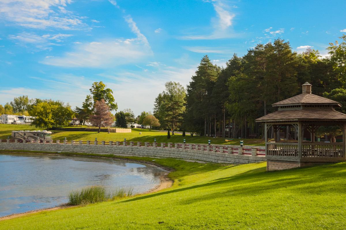 Lake Shore Resort