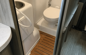 Couples Getaway w/ Lithium & Solar Charging