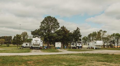 Joe's Red Barn RV Park