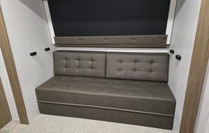 Family friendly with spacious private bunkroom!