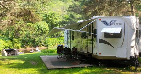 Peppertree Camping
