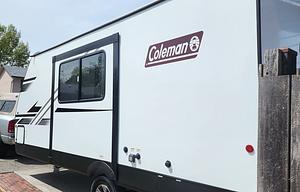 Brand new Coleman Light 1905BH