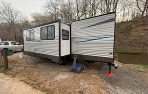 AVENGERS UNITE! Prime Time RV Avenger 27DBS