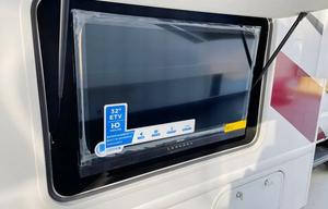 2022 coleman 28CM RV rental photo 4