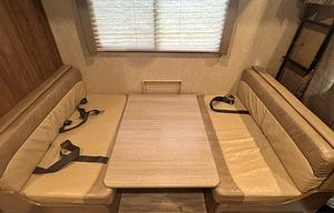 2019 Gulf-stream Conquest Class C