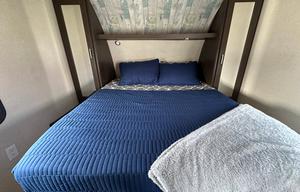 Spacious & Stylish Travel Trailer - Sleeps 5!