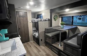 2021 Starcraft Autumn Ridge Single Axle 180BHS