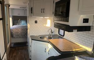 2018 Thor Majestic 28A Hope Mills, NC
