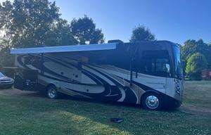2016 Thor Motor Coach Challenger 36TL