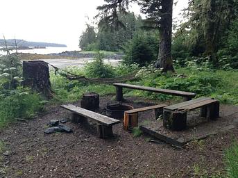 BRENT'S BEACH CABIN1