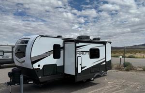 Rockwood Mini: Bunks, Murphy Bed, Outdoor Kitchen!
