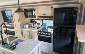 2023 Forest River Salem Platinum 32RETX TT