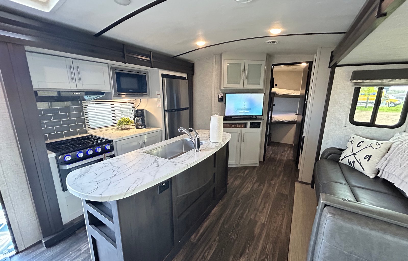 The Wanderer, Dual AC/Slides, 2 bedrooms, 1.5 bath