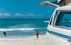 Hawaii Camper Van! Classic VW Pop-Top 5 minutes from Honolulu Airport on Oahu