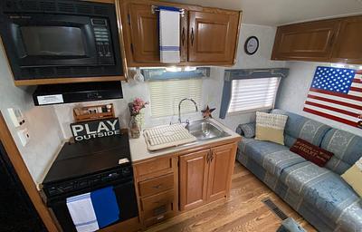 Pet and kid friendly Camper Rental!
