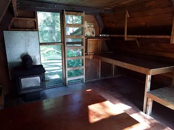 Goulding Lake Cabin3