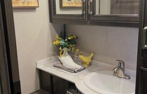 "Venom" Fleetwood Southwind 35K(sleeps 5)