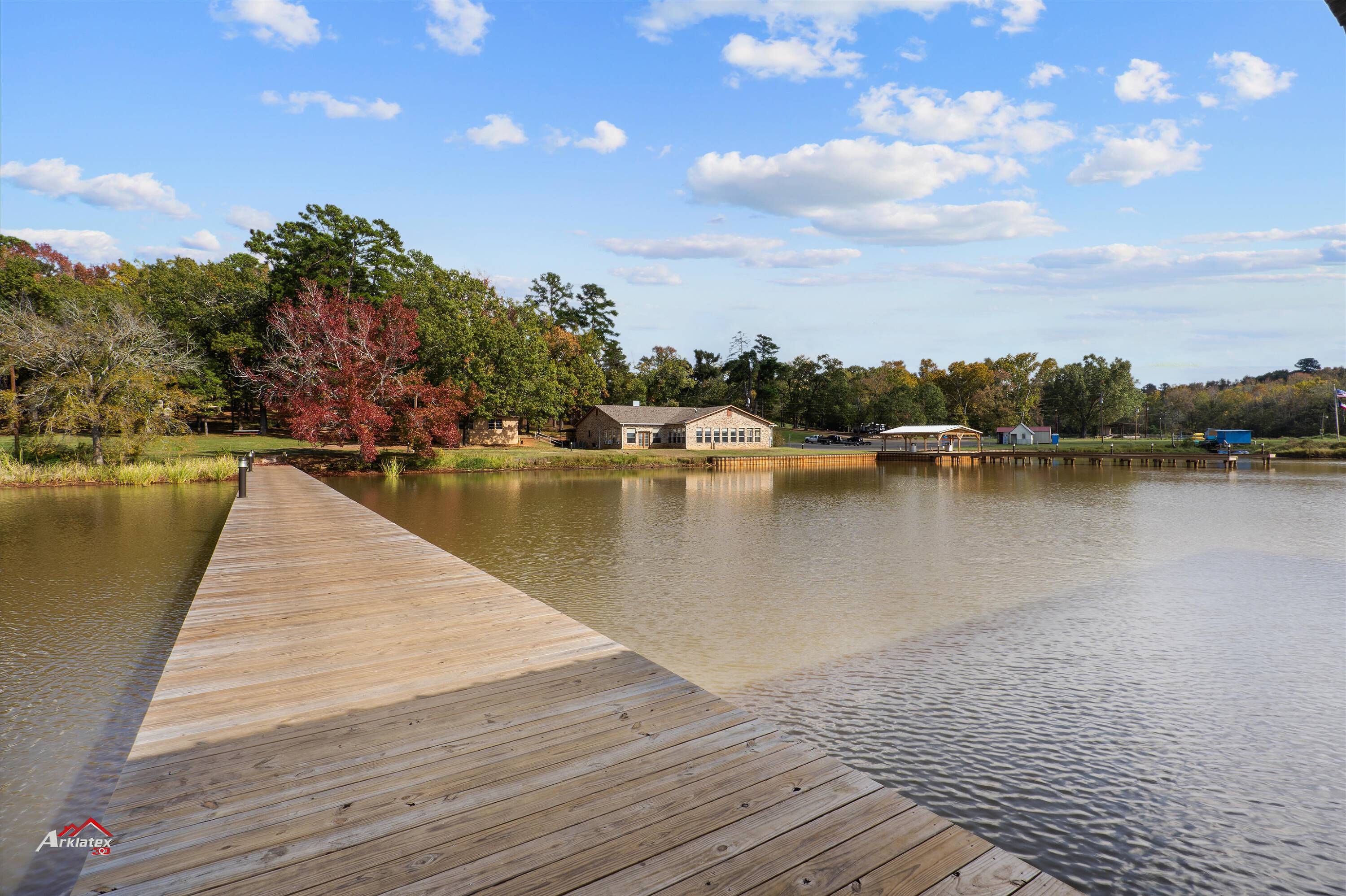 Lake Striker Marina & RV Resort