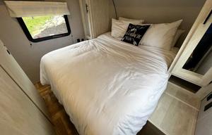 Fully Stocked, Double Bunk | Sleeps 6-8 | 2022 RV